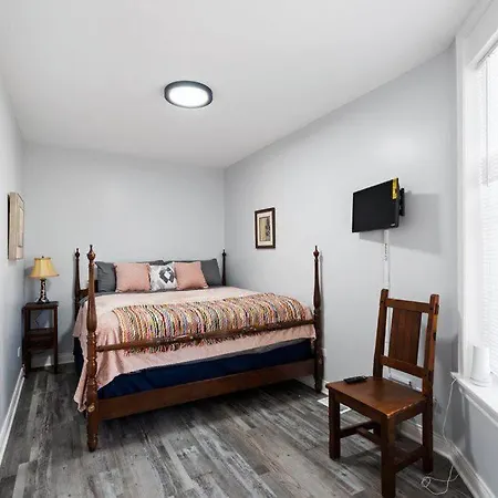 Newly Rehabbed Greystone With 2 Private Apartments, Backyard, Garage, Laundry, Close To Expressway Chicago Extérieur photo