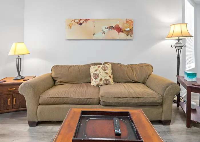 Newly Rehabbed Greystone With 2 Private Apartments, Backyard, Garage, Laundry, Close To Expressway